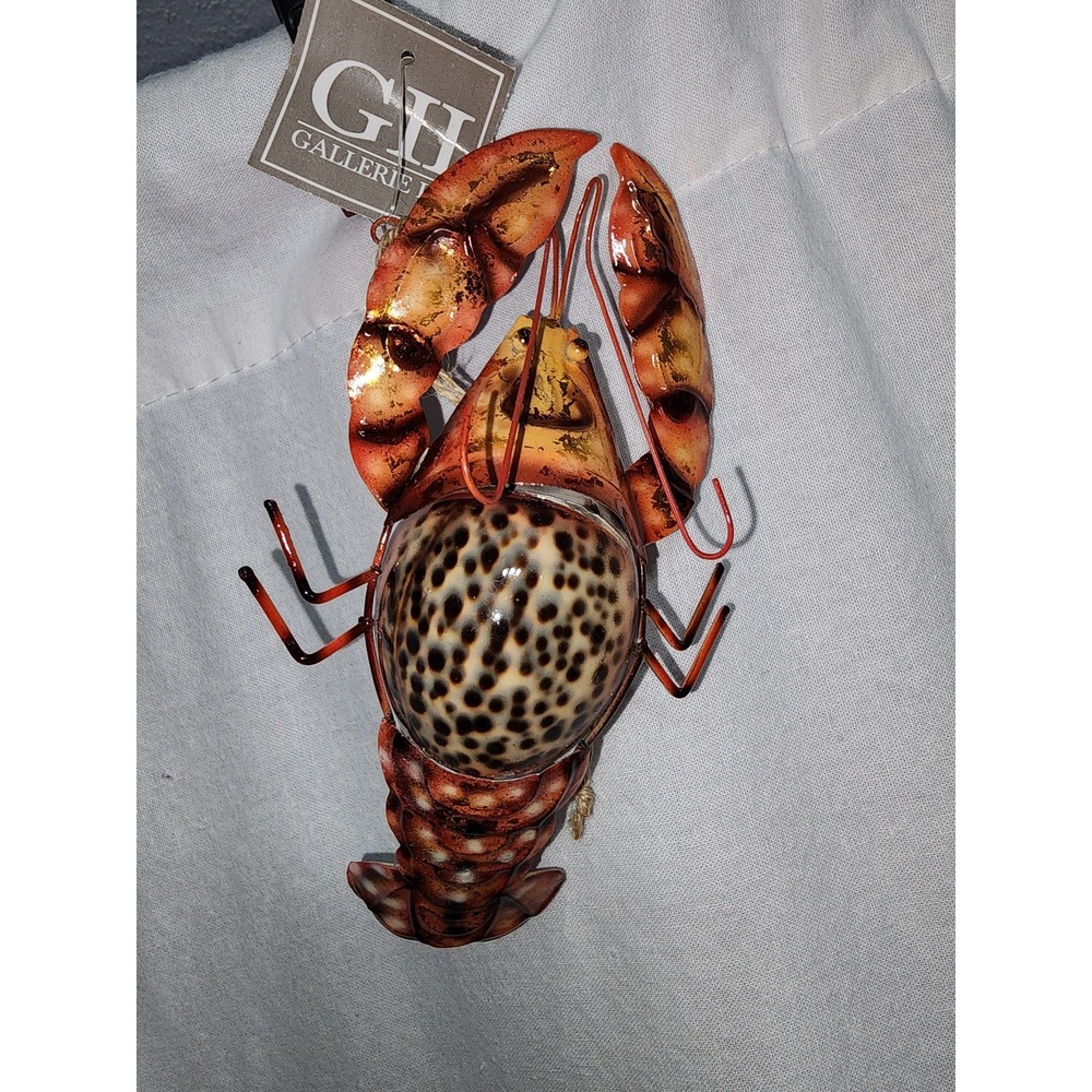 NEW Lobster Metal and Seashell Ornament‎